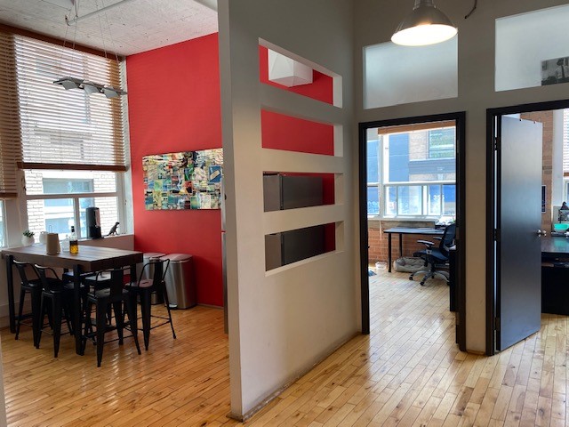 The Deluxe Building 2